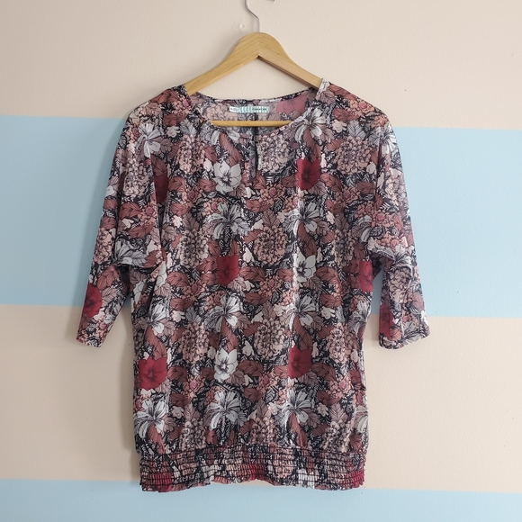 Maurices Floral Blouse - Picture 6 of 7